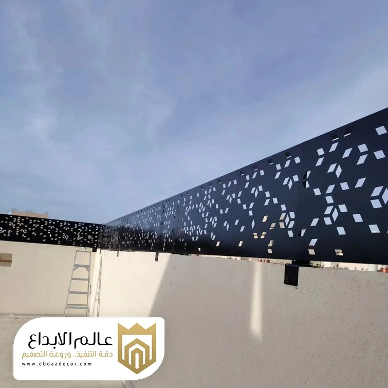 سواتر حديد مشغول الاحساء